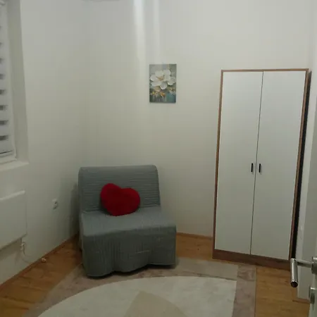 Janicijevic 2 Appartement *